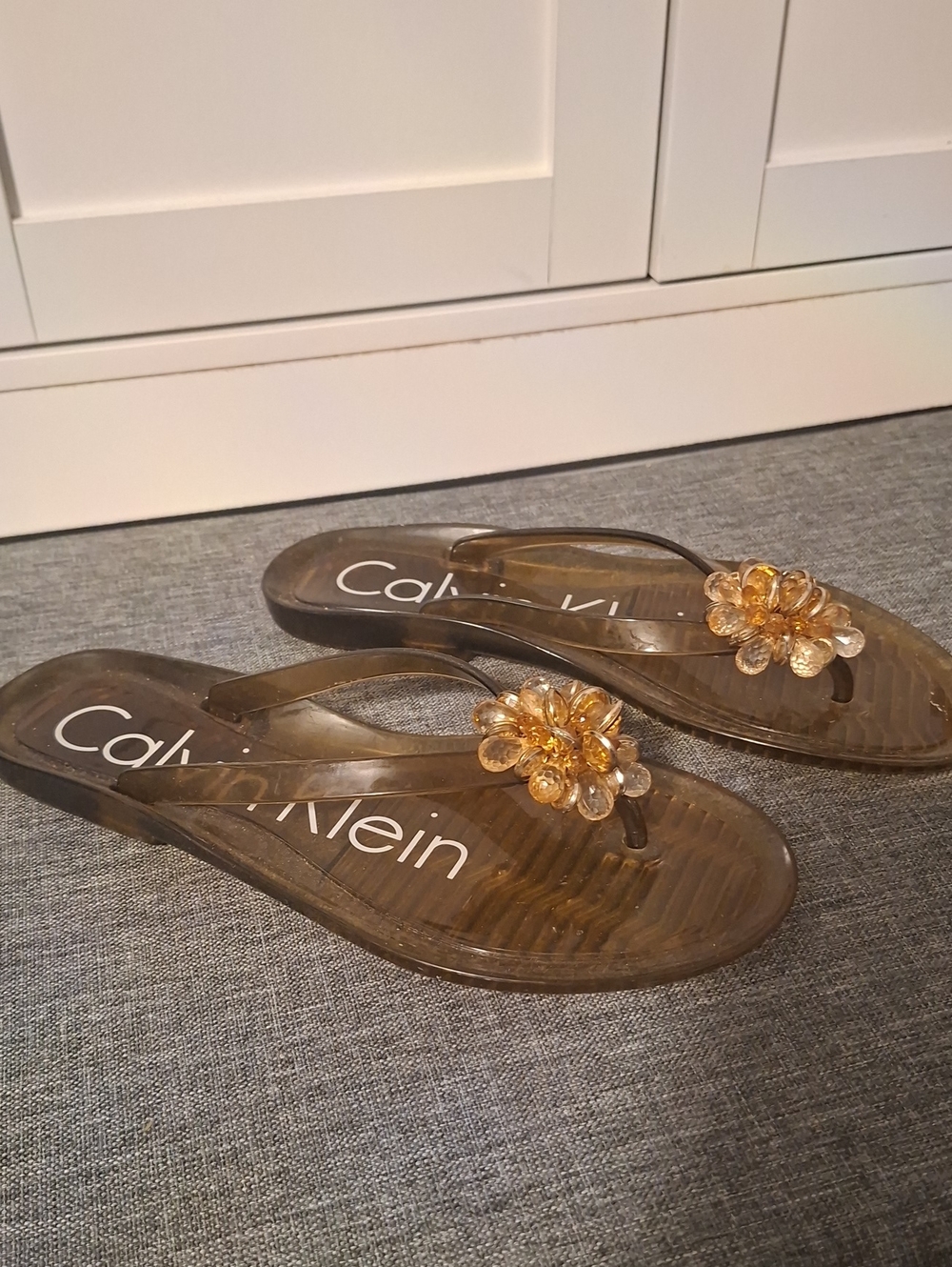 Calvin Klein Women's Amber-Toned Jelly Flip Sandals with Floral Gems